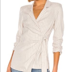 Size S lacademie linen blazer